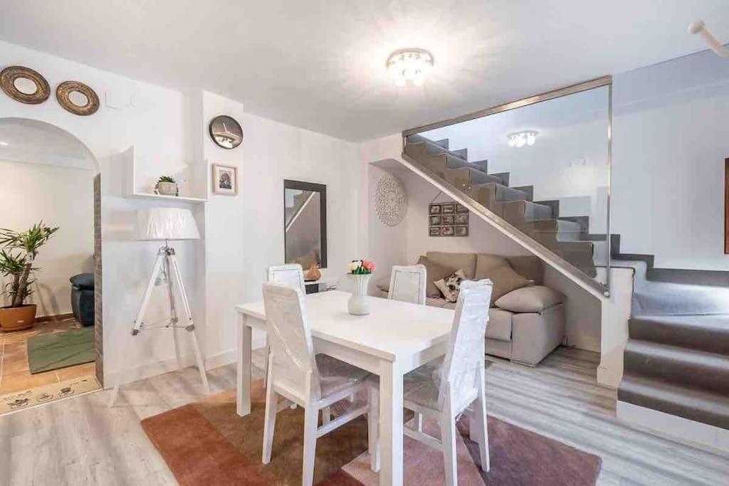 Entire House Close To Albaicin And The City Center Гранада Экстерьер фото