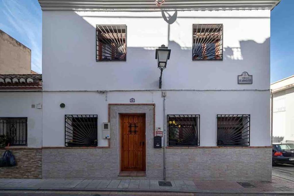 Entire House Close To Albaicin And The City Center Гранада Экстерьер фото