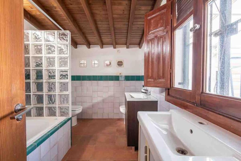 Entire House Close To Albaicin And The City Center Гранада Экстерьер фото